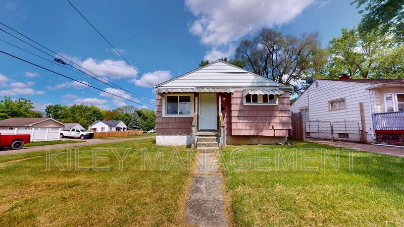 951 Hubbard Ave in Flint, MI - Building Photo