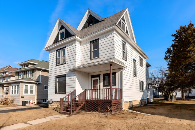 property at 171 7th St