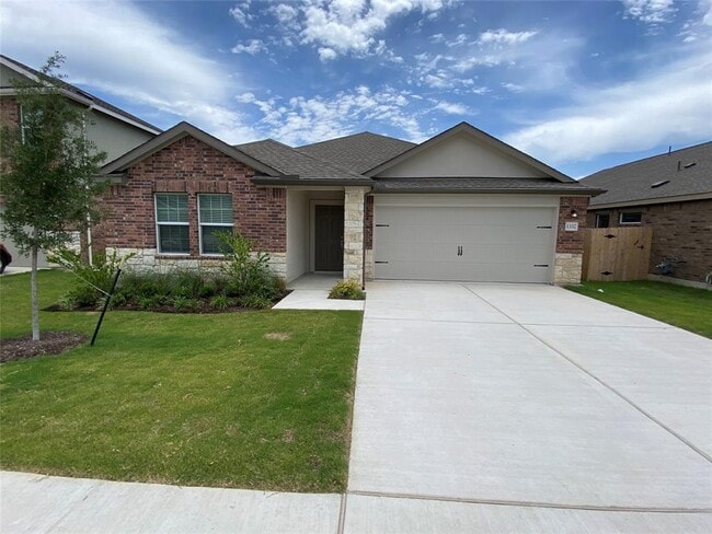 1332 Aquilla Dr in Leander, TX - Building Photo - Building Photo
