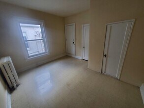 315 N 6th St-Unit -2R in Reading, PA - Building Photo - Building Photo