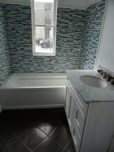 343 Broadway, Unit 2 in Somerville, MA - Building Photo - Building Photo