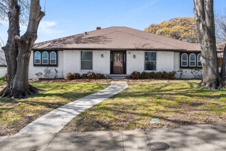 9652 Arborhill Dr, Unit SI ID1355775P in Dallas, TX - Building Photo - Building Photo