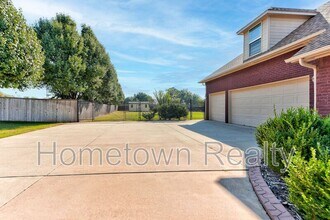 4214 Topaz Cir in Yukon, OK - Building Photo - Building Photo