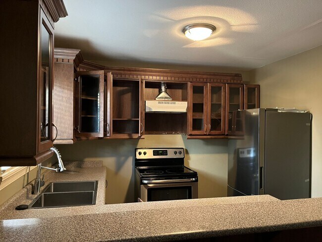7767-7148 148 St in Surrey, BC - Building Photo - Building Photo