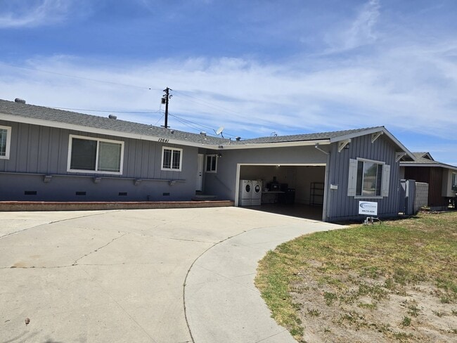12641 Ohmer Way in Garden Grove, CA - Building Photo - Building Photo