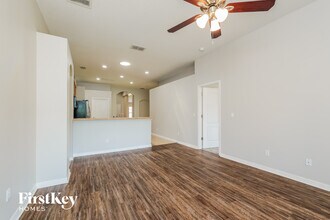 2708 Eagle Cliff Dr in Kissimmee, FL - Foto de edificio - Building Photo