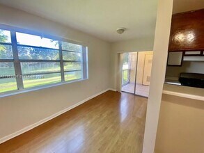 15285 SW 107th Ln in Miami, FL - Building Photo - Building Photo