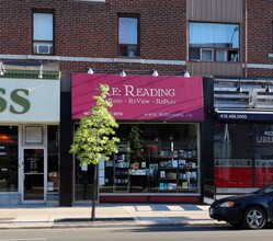 538-552 Danforth Ave in Toronto, ON - Building Photo - Building Photo