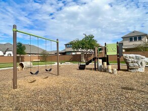 1619 Stuart Creek Dr in Richmond, TX - Building Photo - Building Photo