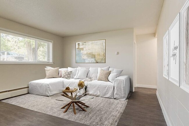 Lincoln House in Red Deer, AB - Building Photo - Building Photo