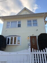 35 Marsellus Pl in Garfield, NJ - Building Photo - Building Photo