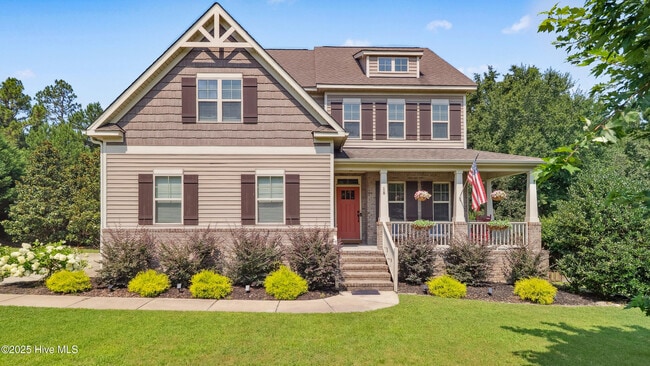 property at 18 Victoria Dr