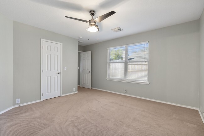 property at 4815 Rustic Field Ln