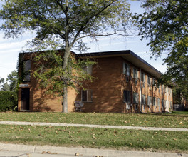 Parkview Apartments in Royal Oak, MI - Foto de edificio - Building Photo