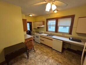 59 Quincy St in Medford, MA - Building Photo - Building Photo