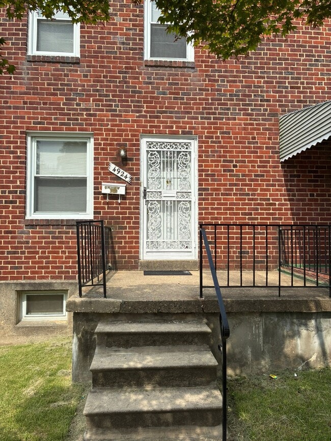 property at 4924 St Georges Ave.