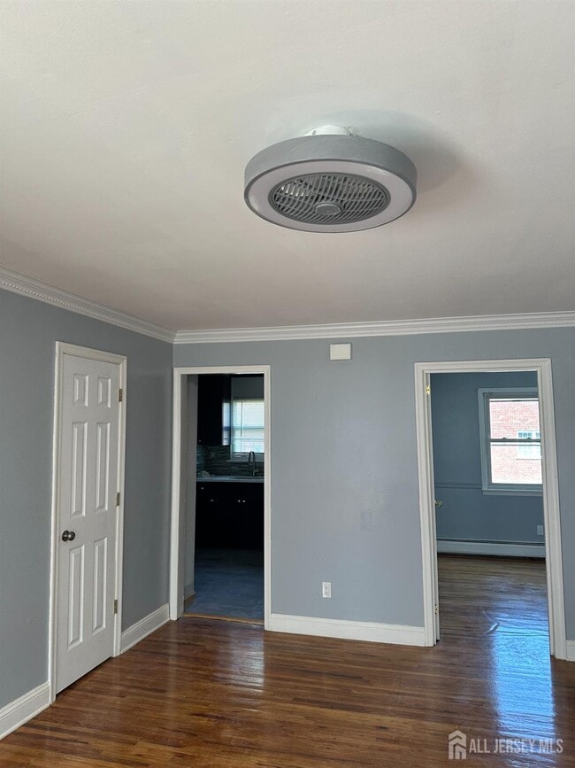 property at 12 Gramercy Gardens Pl