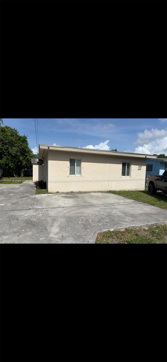 5230 NW 29th Ave in Miami, FL - Building Photo - Building Photo