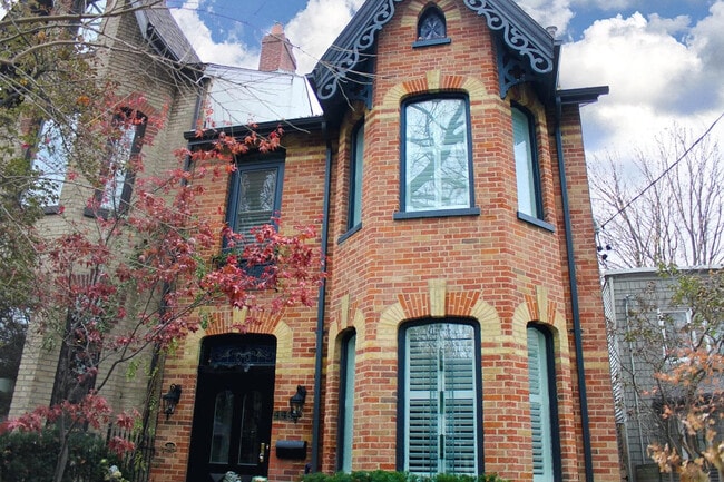 property at 445 Ontario St