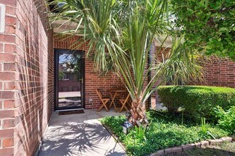 2429 Southcourt Cir in Irving, TX - Building Photo - Building Photo