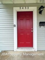 5433 Houghton Ave in Fort Worth, TX - Building Photo