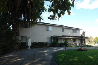 1895 The Alameda in San Jose, CA - Building Photo - Building Photo