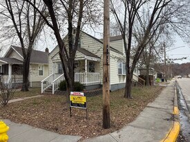 2200 Ozark St in North Kansas City, MO - Building Photo