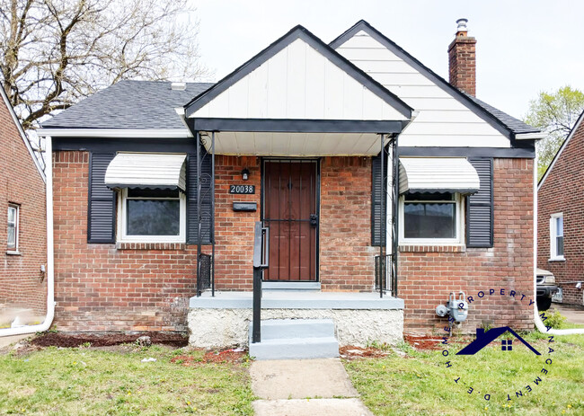 property at 20038 Manor