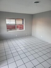 1435 NW 8th Ave in Fort Lauderdale, FL - Building Photo - Building Photo