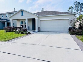 33932 Sky Blossom Cir in Leesburg, FL - Building Photo