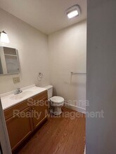 175 E Derry Rd in Hershey, PA - Building Photo - Building Photo