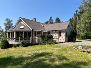 68 Bonsey Ln in Surry, ME - Building Photo - Building Photo