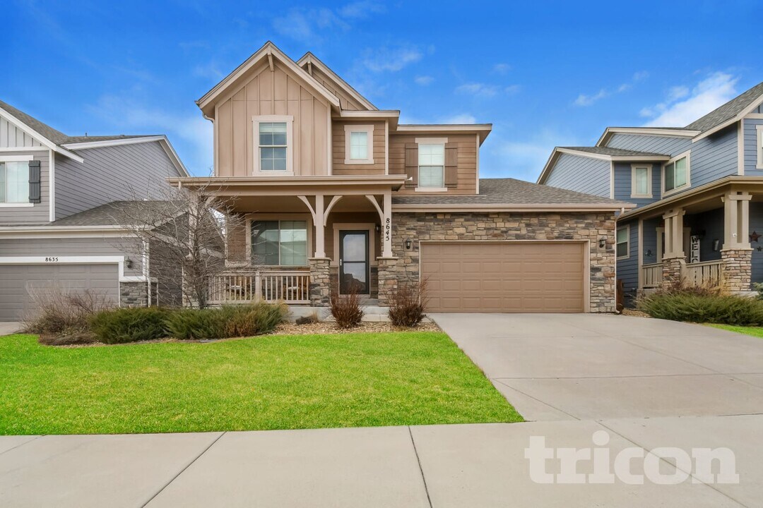 8645 Torrey St in Arvada, CO - Building Photo