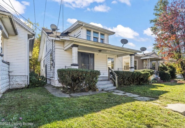3141 Taylor Blvd