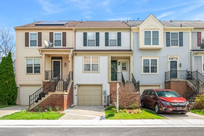 property at 7123 Gresham Ct W