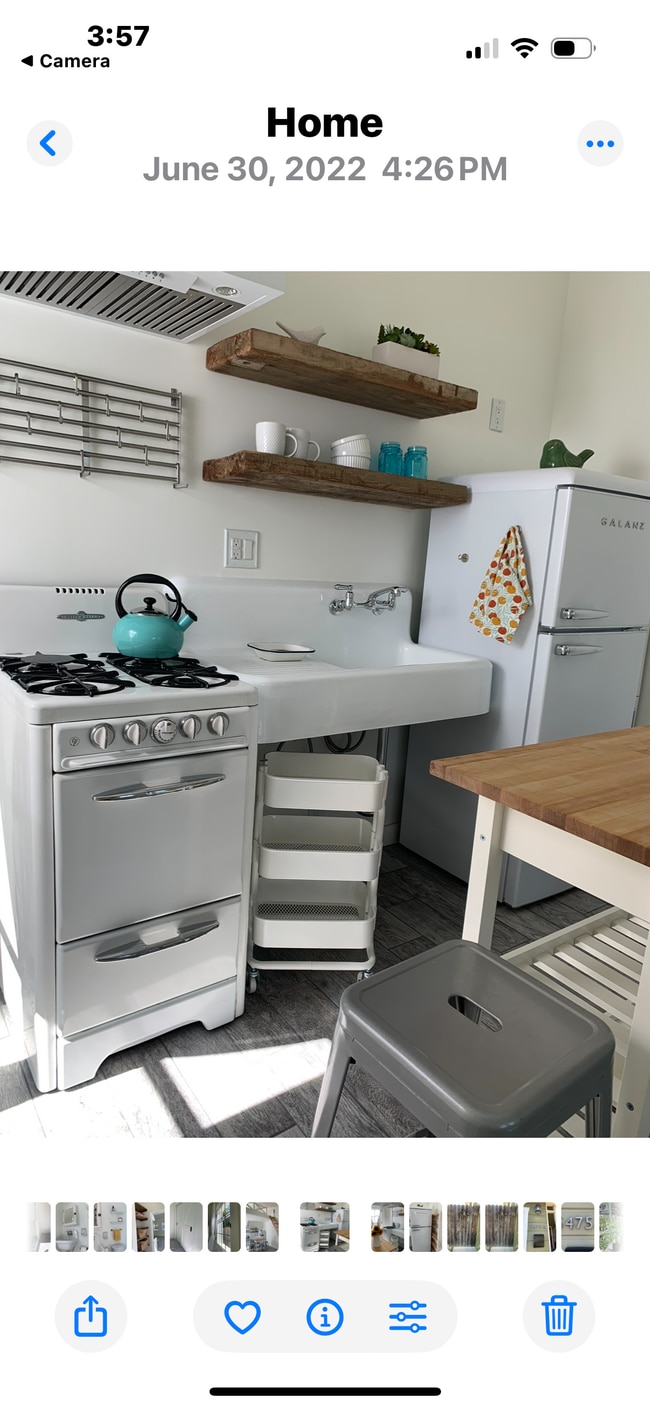 5475 E Daggett St, Unit A in Long Beach, CA - Foto de edificio - Building Photo