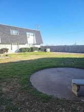 2110 NW Lindy Ave in Lawton, OK - Building Photo - Building Photo