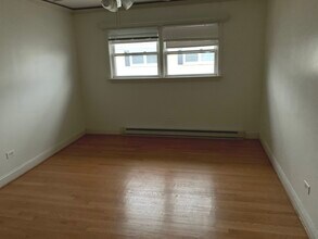 5039 N East River Rd in Norridge, IL - Building Photo - Building Photo