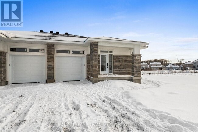 property at 1140 Moore St