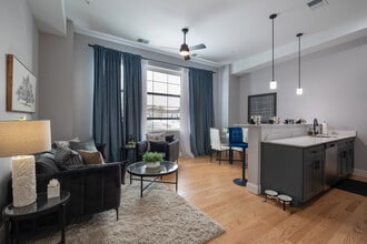 The Lofts at 93 North in Concord, NH - Building Photo - Interior Photo