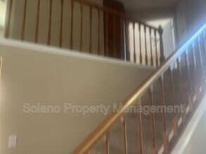 184 Nantucket Cir in Vacaville, CA - Building Photo - Building Photo