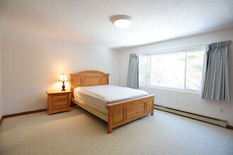 52 Orris Rd in Thornton, NH - Building Photo - Building Photo