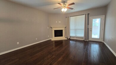 632 Calliopsis St in Little Elm, TX - Building Photo - Building Photo