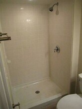 22 E Springfield St, Unit 1 in Boston, MA - Foto de edificio - Building Photo