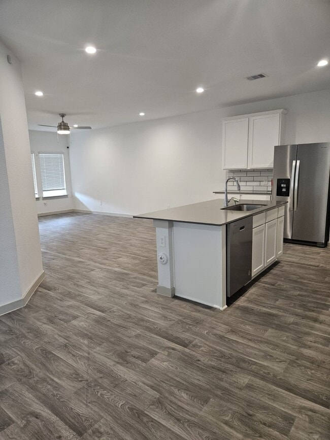 12816 Heddington Grv Ln in Houston, TX - Building Photo - Building Photo
