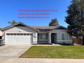 1294 Dalton St in Tulare, CA - Building Photo