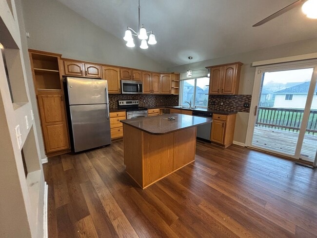 6206 N 149th St in Omaha, NE - Building Photo - Building Photo