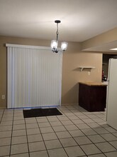 66 Rittenhouse Dr in Willingboro, NJ - Building Photo - Building Photo