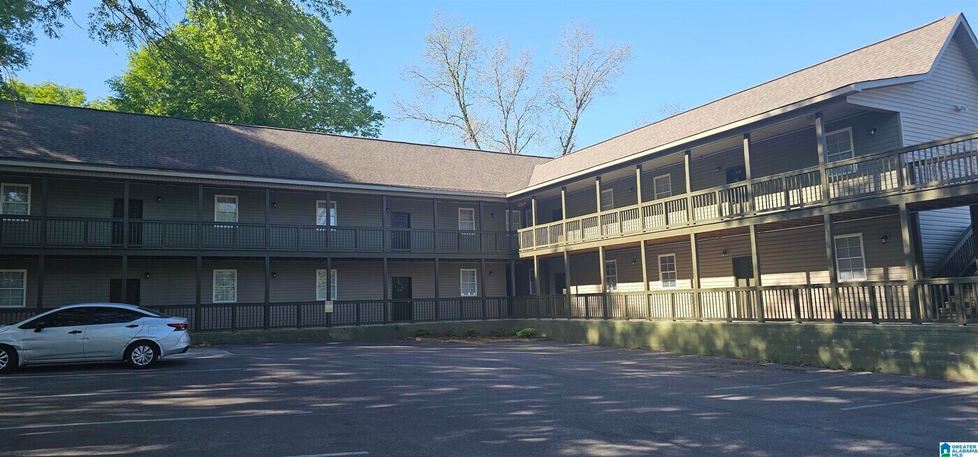 4696 AL-25 in Montevallo, AL - Building Photo