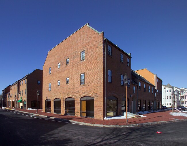 185 Stevens St in Hyannis, MA - Building Photo - Building Photo